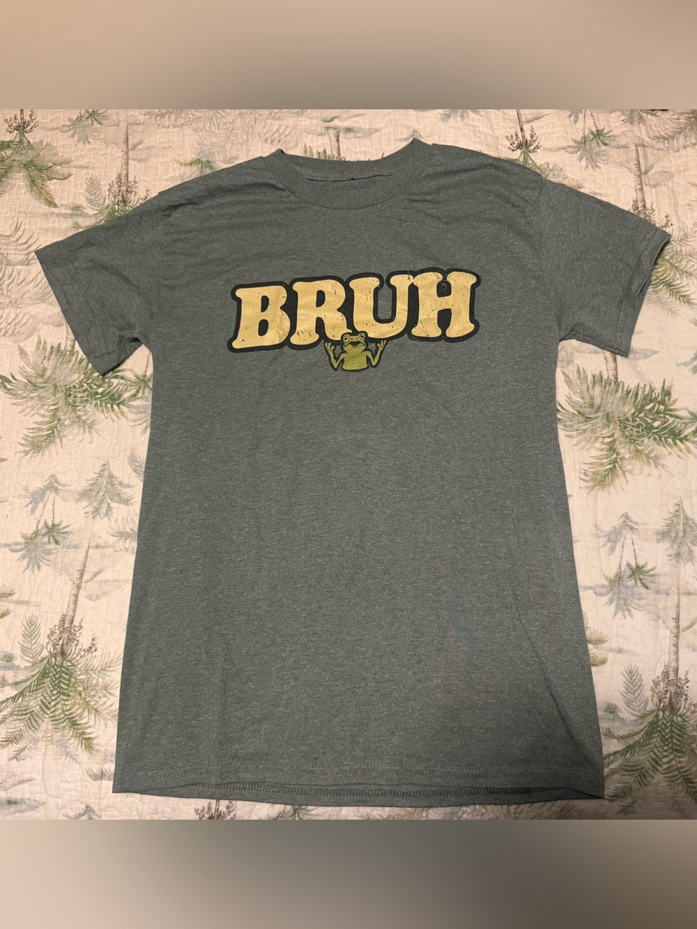 (never worn) Tshirt Center Green Short Sleeve Tee with Yellow 'BRUH' Graphic